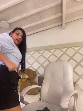 Miaswwe online show from February 4, 2:12 pm