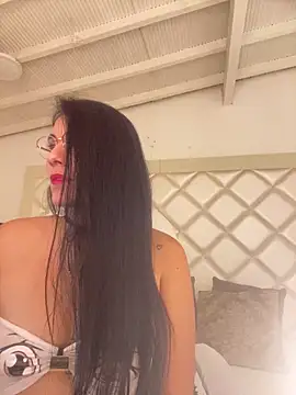 Miaswwe online show from February 25, 3:21 pm