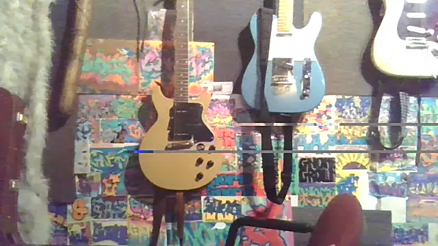 Snapshot of unknowner123 chatting on June 5, 8:20 am unknowner123 online show from June 5, 8:20 am