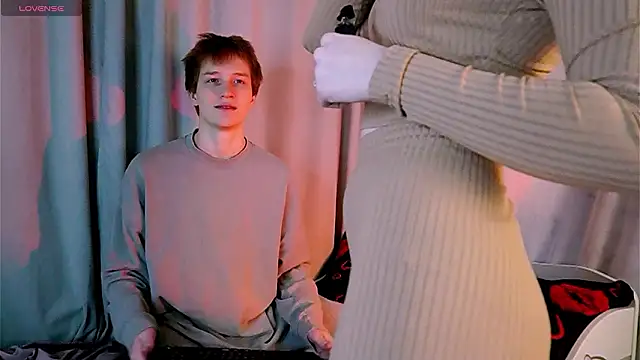 Snapshot of Lola_Raivis_ chatting on February 21, 7:26 pm Lola Raivis online show from February 21, 7:26 pm