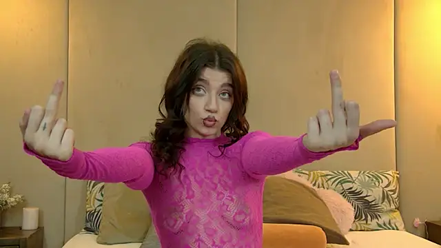 EllieWest online show from July 20, 10:39 am