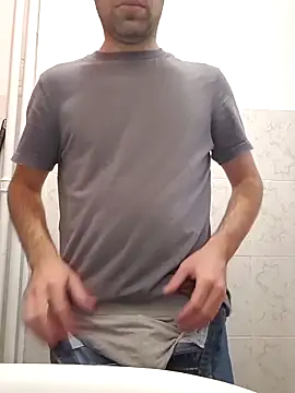 vali23 online show from February 10, 9:02 am