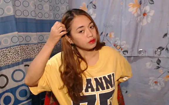 pinay mayahiga online show from February 20, 7:36 pm