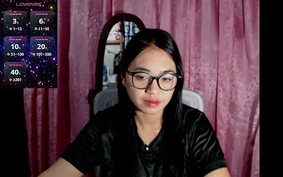 pinay mayahiga online show from July 29, 3:10 pm