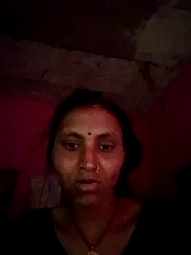 Snapshot of Juli_rathore chatting on February 1, 3:16 am Juli rathore online show from February 1, 3:16 am