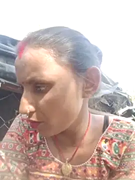 Snapshot of Juli_rathore chatting on March 15, 9:04 am Juli rathore online show from March 15, 9:04 am