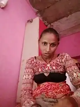 Snapshot of Juli_rathore chatting on March 21, 9:36 am Juli rathore online show from March 21, 9:36 am