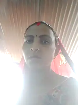 Snapshot of Juli_rathore chatting on June 28, 4:18 am Juli rathore online show from June 28, 4:18 am