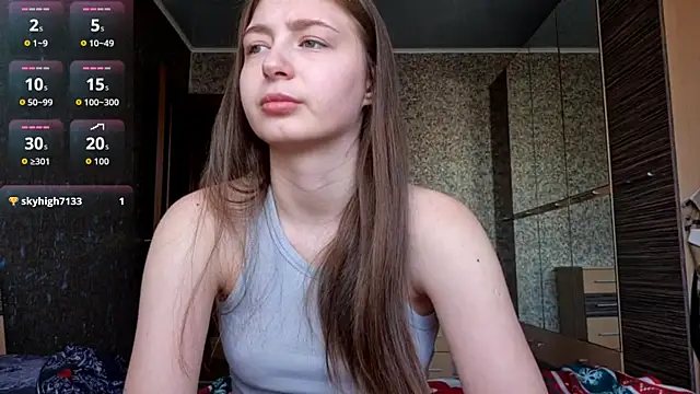 Snapshot of MousyHello chatting on February 15, 5:26 am MousyHello online show from February 15, 5:26 am