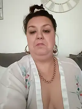 Nova-iswiserx online show from February 28, 11:11 am