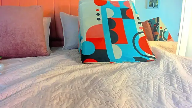 Snapshot of rose_thompson19 chatting on January 31, 7:12 pm rose thompson19 online show from January 31, 7:12 pm