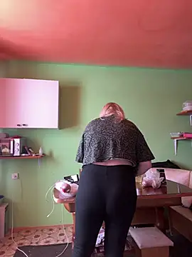 LisaWiliams online show from February 3, 11:37 am