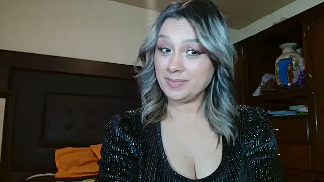 aitanalove  online show from May 15, 12:50 am