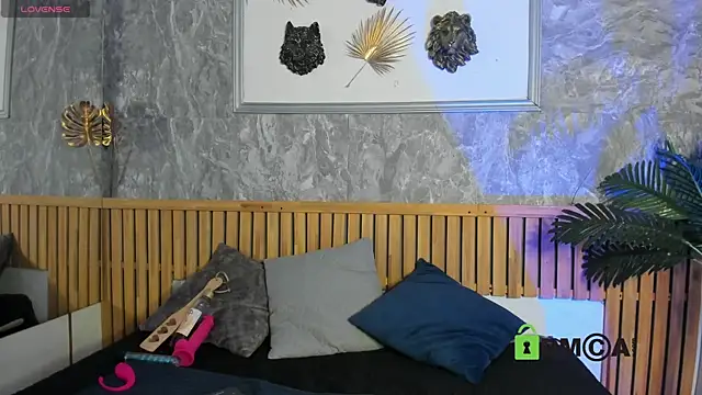 Marilyndackaria  online show from February 17, 12:01 pm