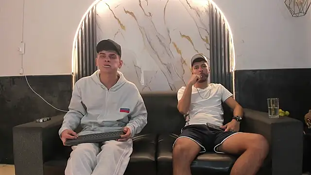 Angel Villareal online show from March 5, 4:41 am