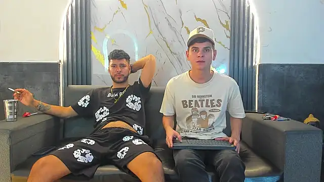 Angel Villareal online show from March 16, 5:44 am