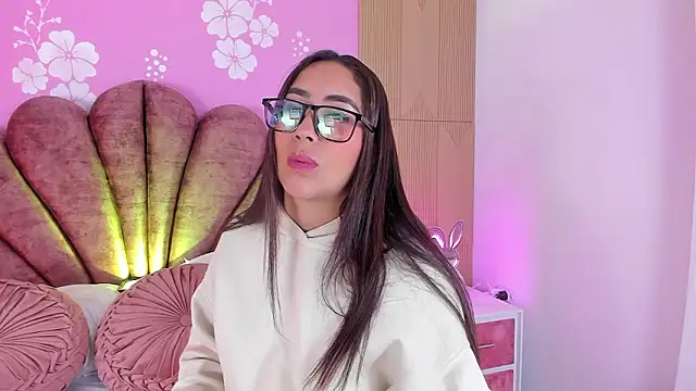 MadisonFox1 online show from January 19, 11:25 am