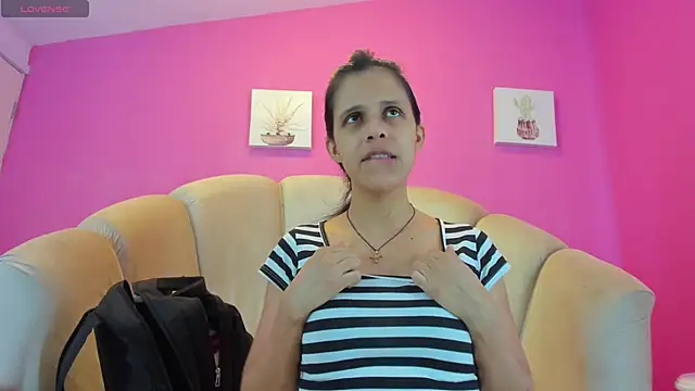 mitzukywinteer online show from February 16, 8:49 pm