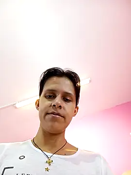 mitzukywinteer online show from March 13, 7:31 pm