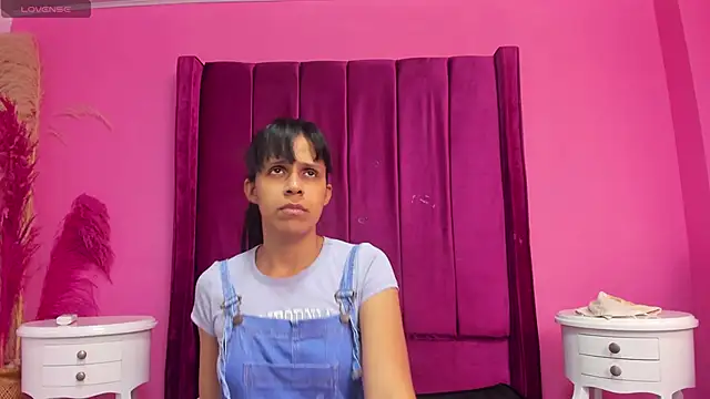 mitzukywinteer online show from June 17, 9:27 pm