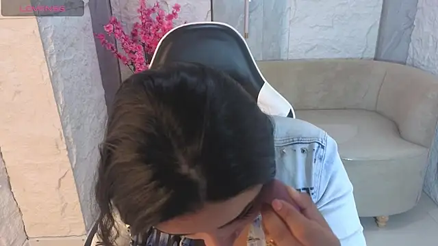 Aliz Cooper Tx online show from January 31, 7:45 pm