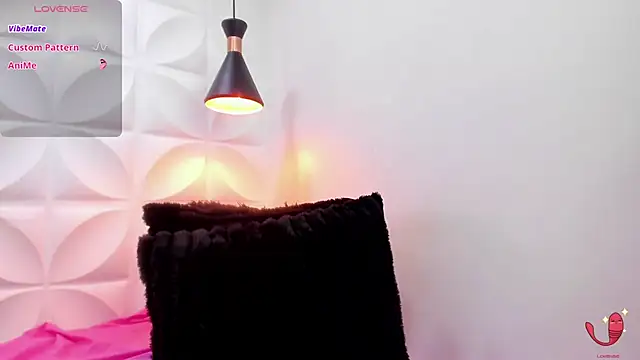 zaira skinny online show from April 26, 3:48 am