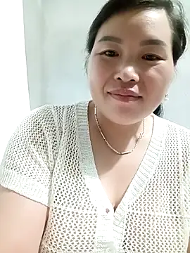 Snapshot of nana_nana99 chatting on June 17, 10:10 pm nana nana99 online show from June 17, 10:10 pm