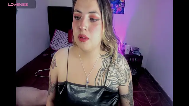 Snapshot of lunaa_rayy420 chatting on July 6, 3:47 am lunaa rayy420 online show from July 6, 3:47 am