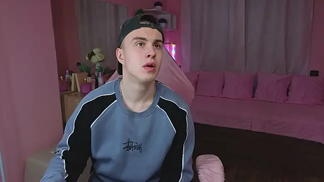 Kris Braun online show from March 2, 10:33 am