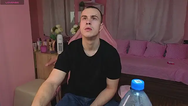 Kris Braun online show from March 8, 11:36 am