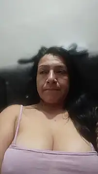Snapshot of Katysaez chatting on June 17, 5:10 am Katysaez online show from June 17, 5:10 am