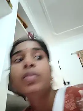 Cute-Natashaa online show from February 12, 8:20 am