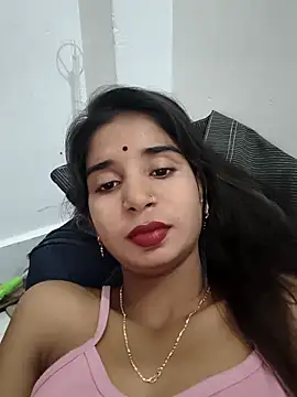Cute-Natashaa online show from March 5, 7:48 am