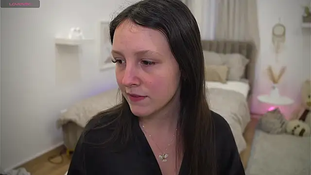 Miss sindy11 online show from February 28, 8:15 am