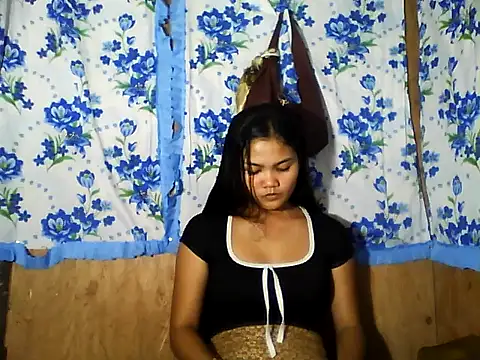 PinaySkinnyJust18 online show from April 27, 6:33 am