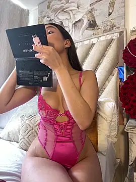 Amaliarand online show from April 10, 5:39 pm