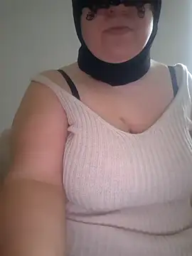 delikizinbiri online show from February 11, 9:20 pm