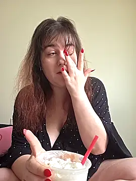 Ashlovescannabis online show from April 24, 3:36 pm