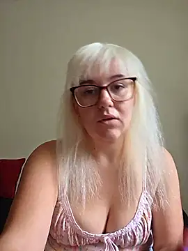 Ashlovescannabis online show from July 18, 12:42 pm