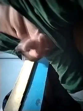 Snapshot of Rizki8888@xh chatting on February 24, 7:56 pm Rizki8888xh online show from February 24, 7:56 pm