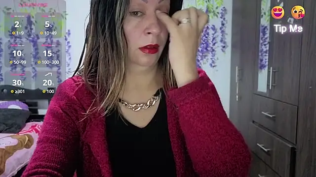 Snapshot of xxxMilexxx chatting on March 9, 11:03 am xxxMilexxx online show from March 9, 11:03 am