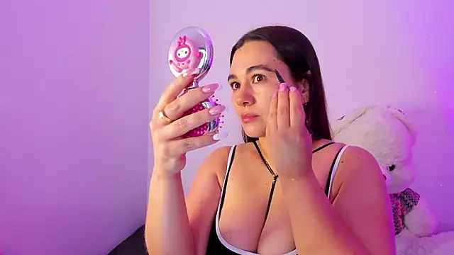 saray mendozaa online show from January 18, 8:56 pm