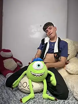 Naim TheKing online show from March 9, 1:31 am