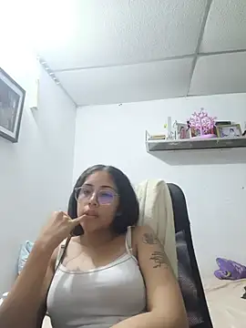 cristal adams11 online show from July 14, 3:22 am