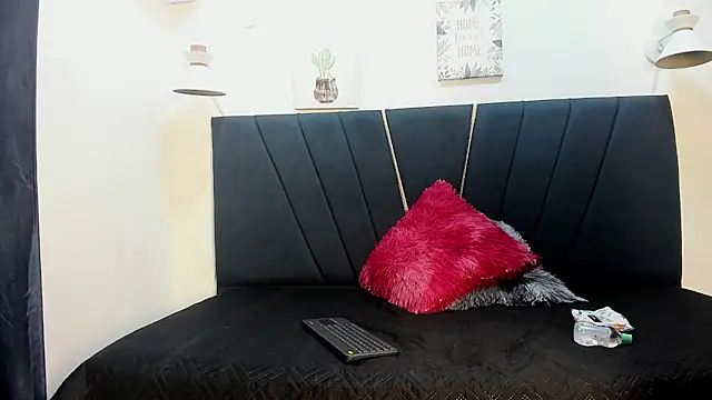 candy18 ho online show from February 8, 1:09 am