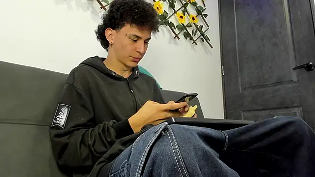 Maxxx bigcockx online show from February 22, 2:24 am