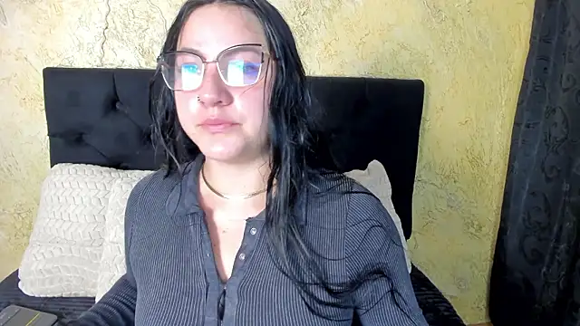 JeniferPowell nm online show from February 23, 7:11 pm