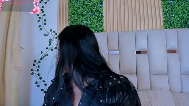 JeniferPowell nm online show from February 25, 7:01 pm