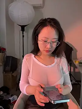 Snapshot of kaixin66 chatting on June 6, 7:02 am kaixin66 online show from June 6, 7:02 am
