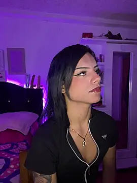 andyy x online show from July 2, 8:04 pm